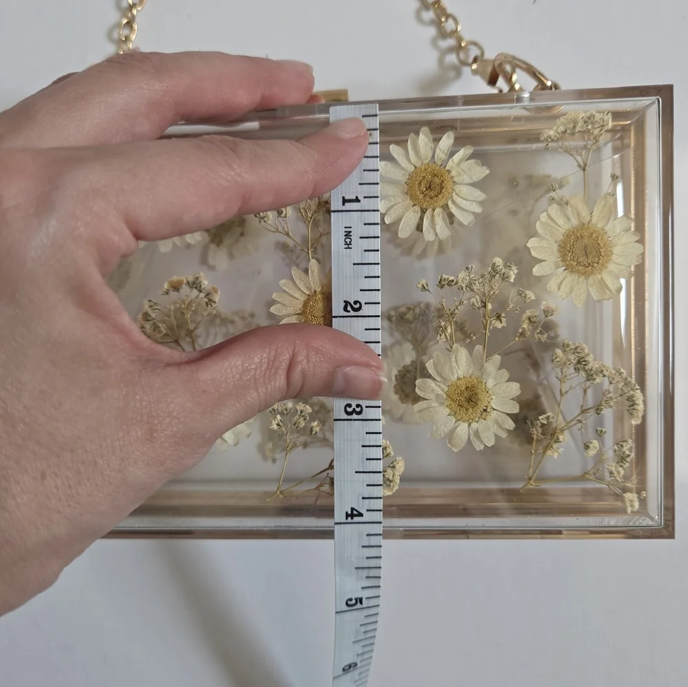 Clear daisy floral acrylic resin clutch gold chain ditsy girly statement cute - Picture 5 of 7